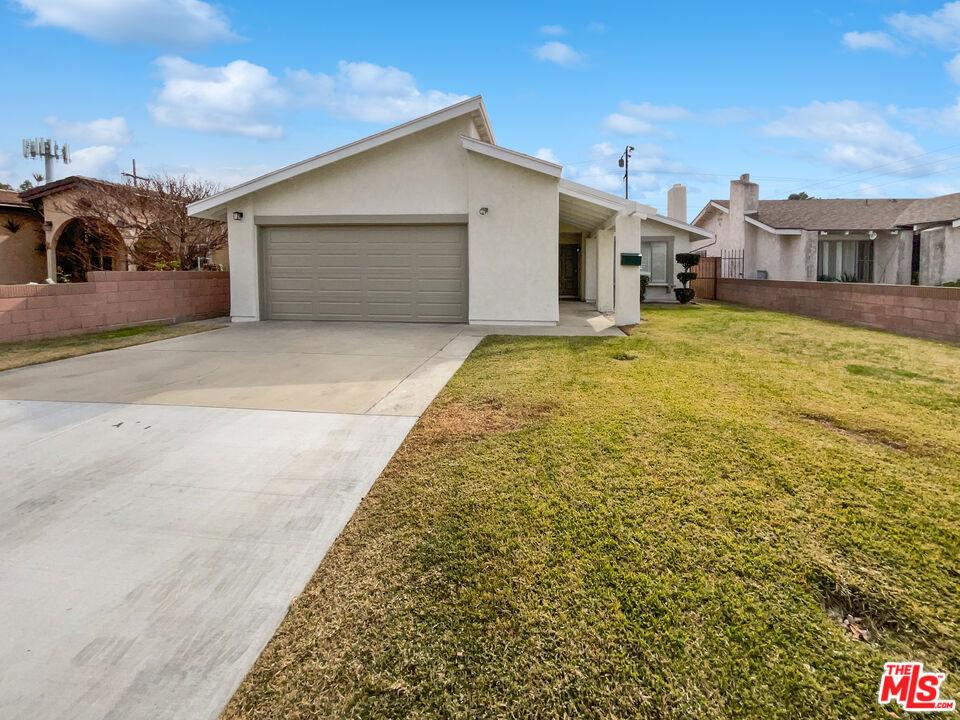 Stoakes Ave, Downey, CA 90240