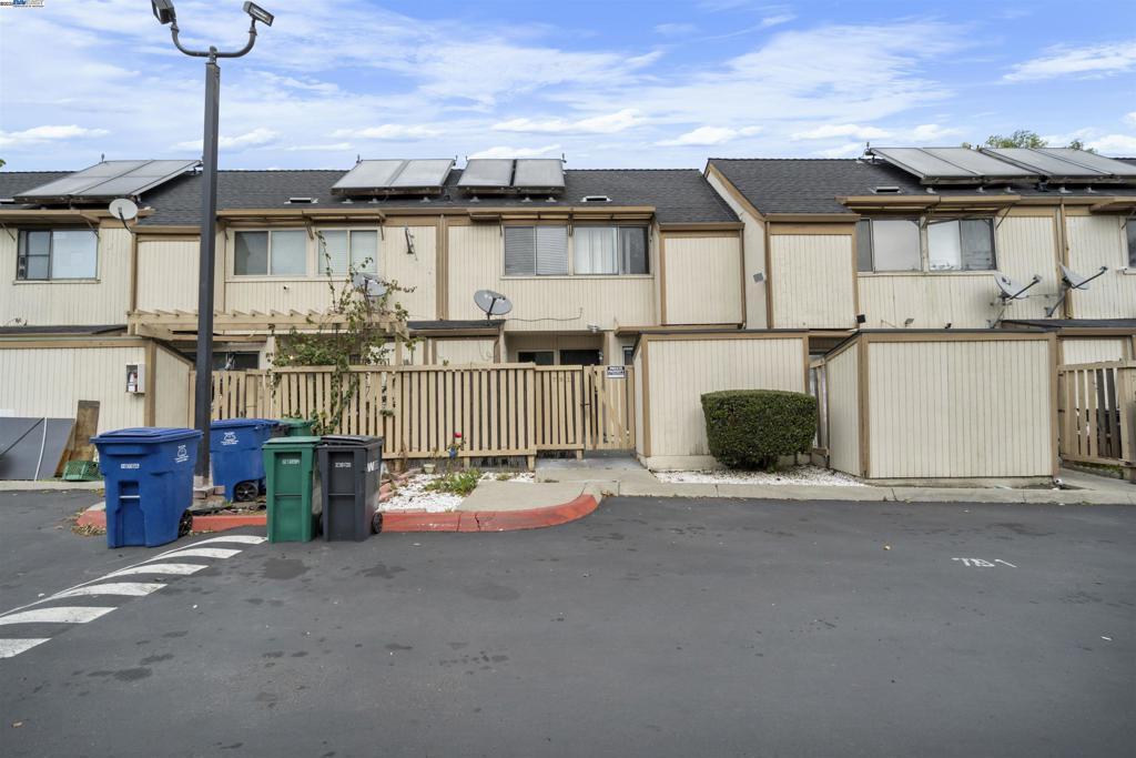 Rock Rose Ct, Hayward, CA 94544