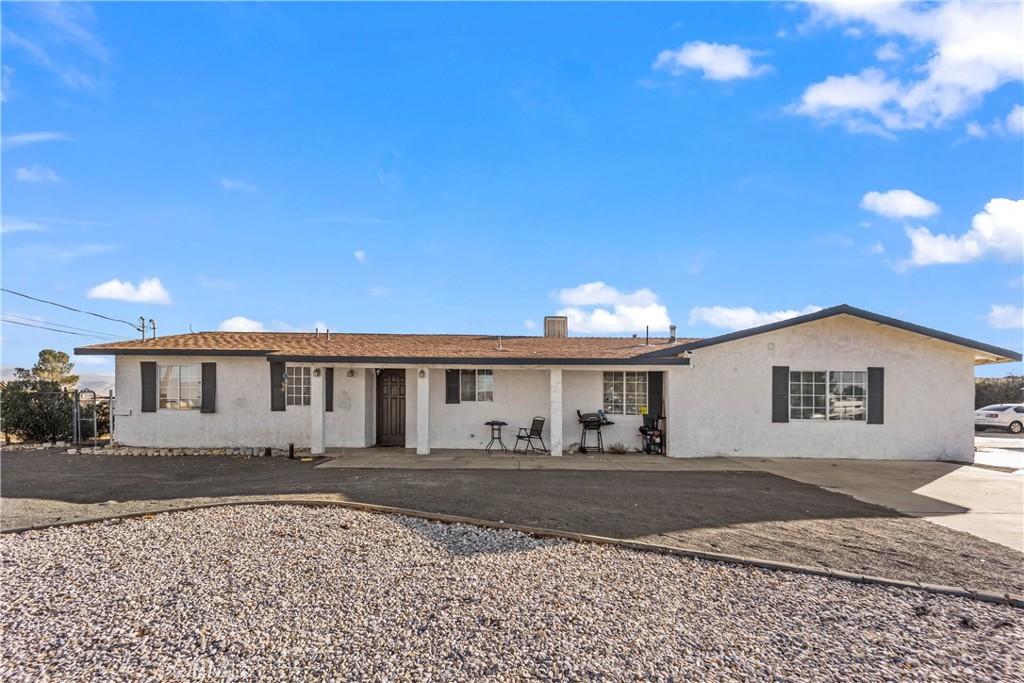 Mesa St, Hesperia, CA 92345