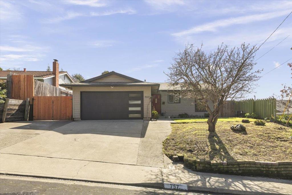 Marlesta Rd, Pinole, CA 94564