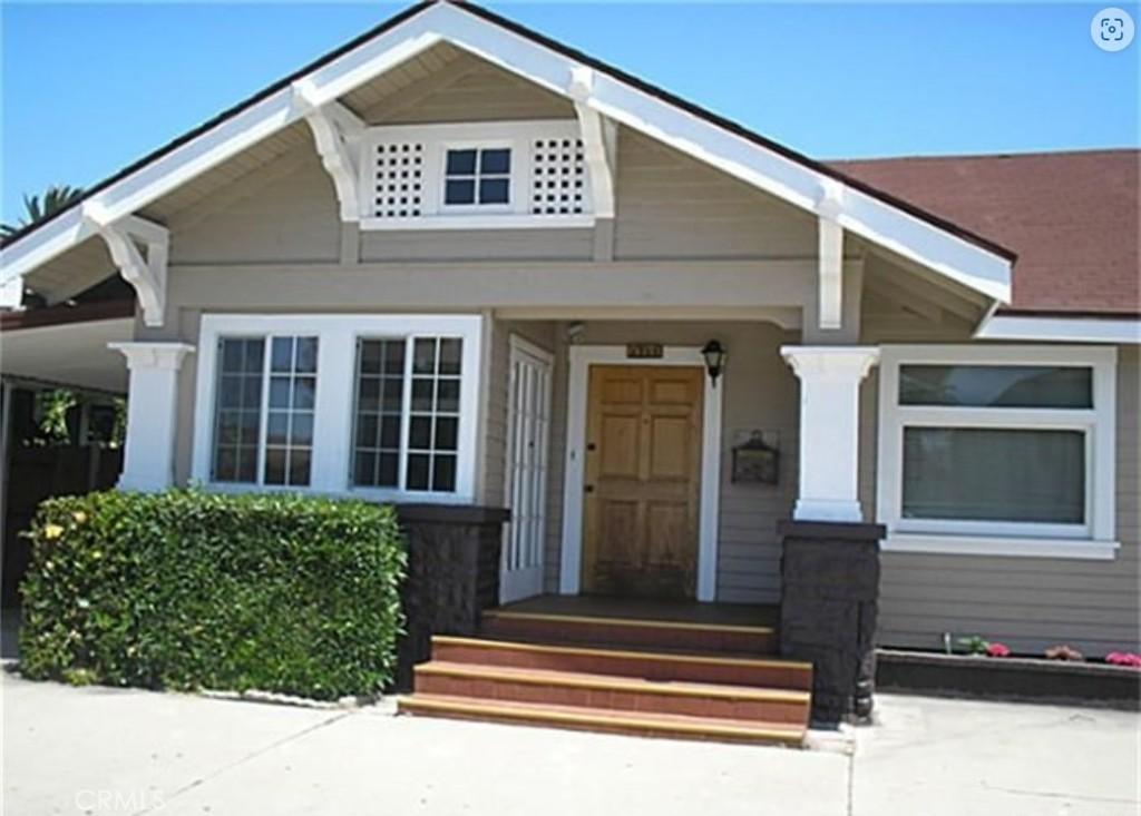 E 7th St, Long Beach, CA 90813