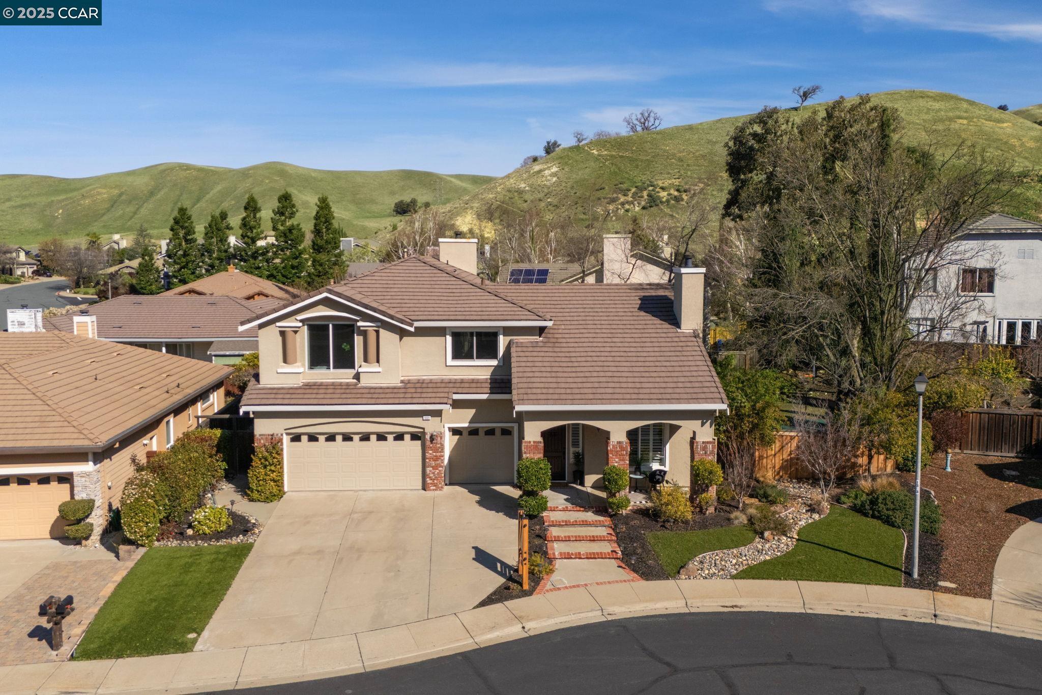 Elk Dr, Clayton, CA 94517