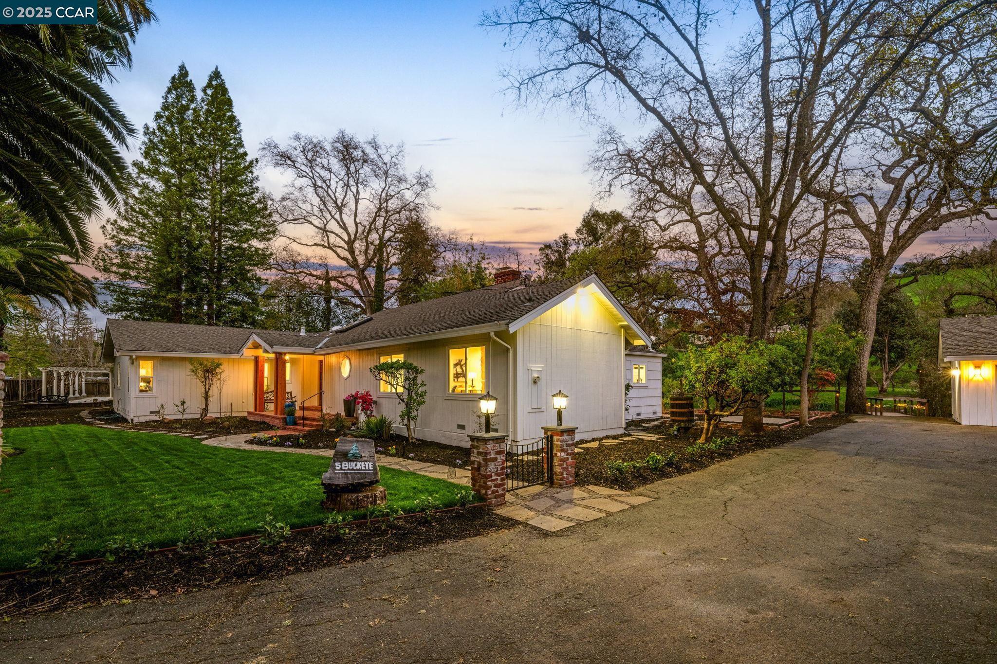 Buckeye Ln, Danville, CA 94526