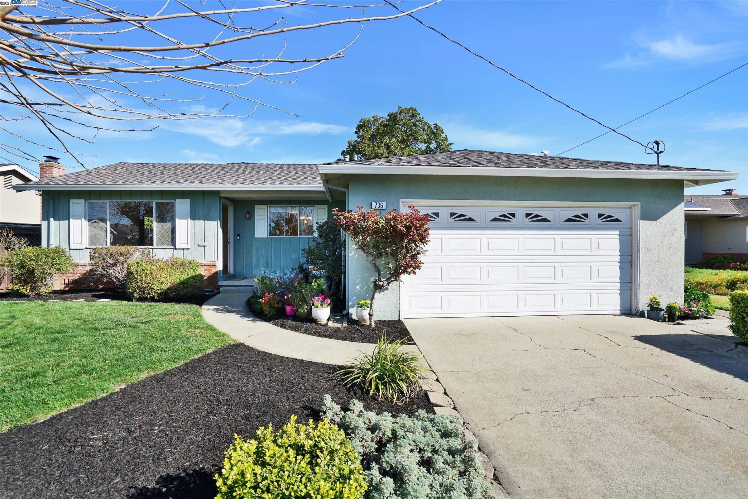 Adams Ave, Livermore, CA 94550
