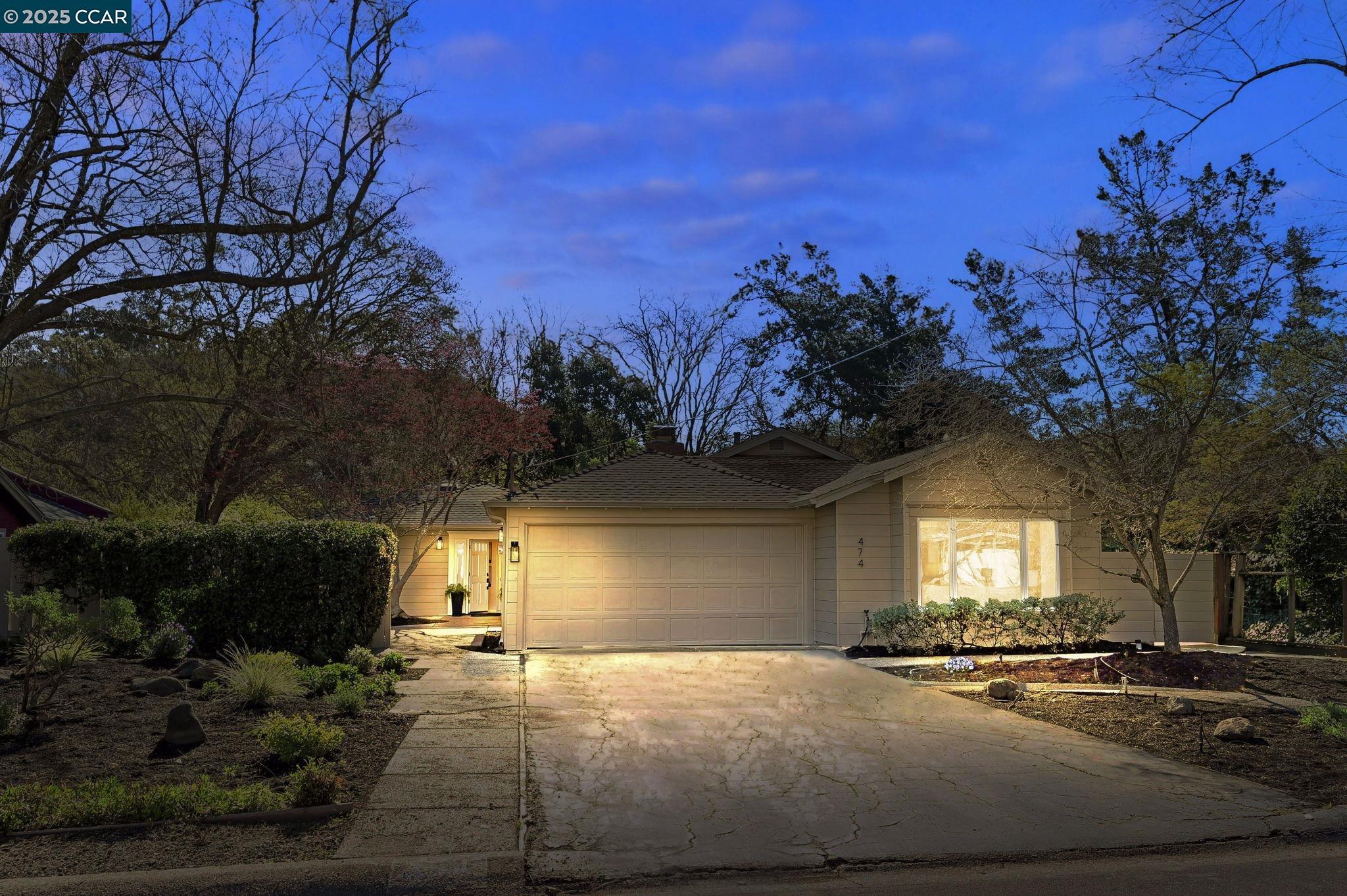 Florence Dr, Lafayette, CA 94549