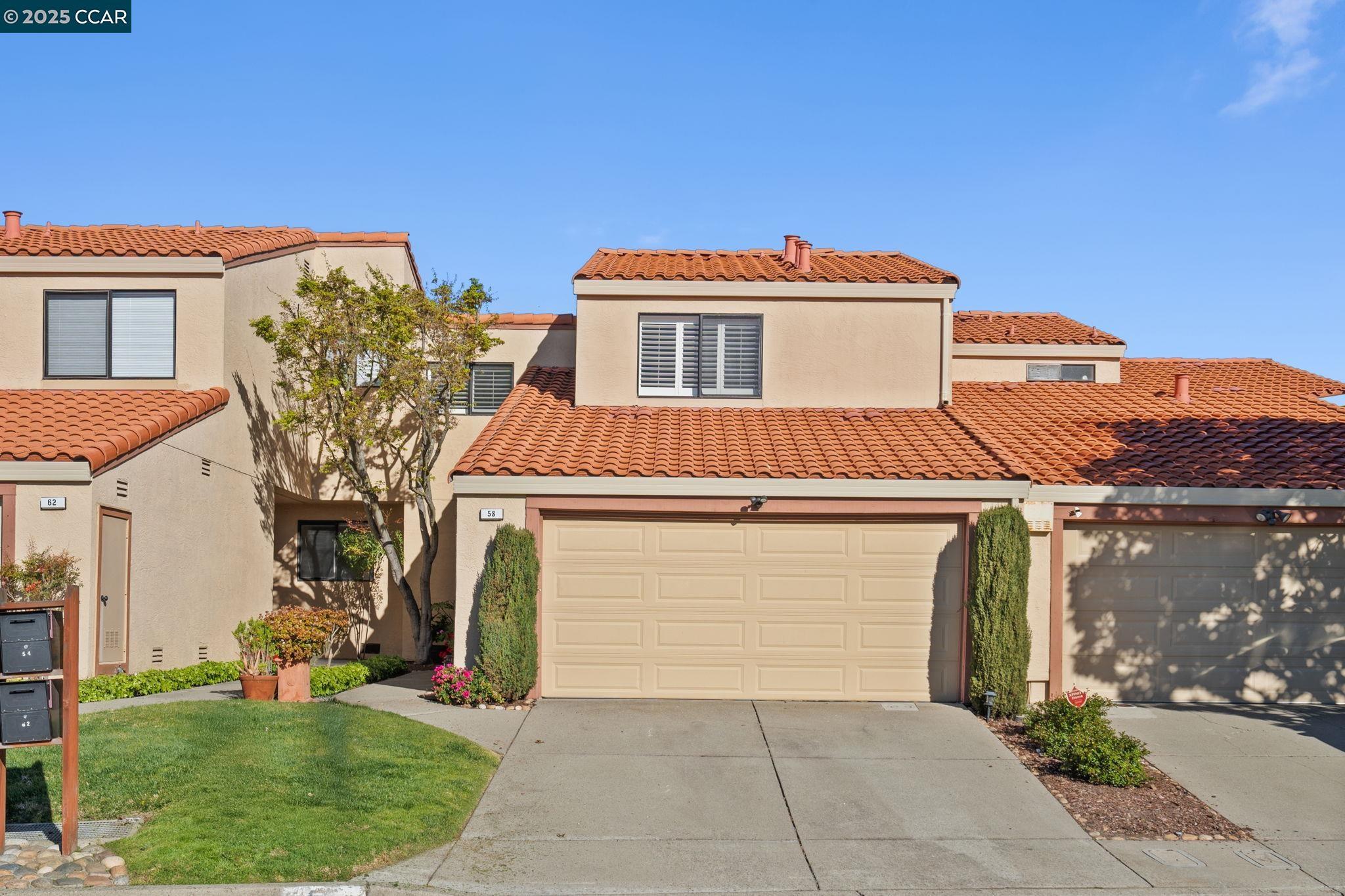 Crystal Cir, Hercules, CA 94547