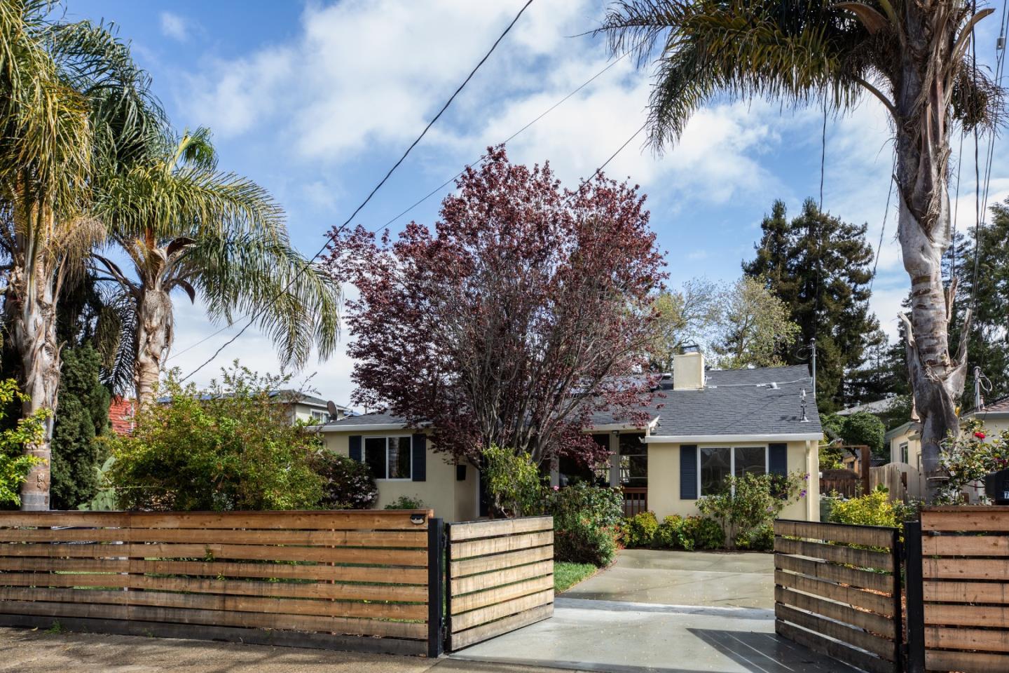 8th Ave, Redwood City, CA 94063