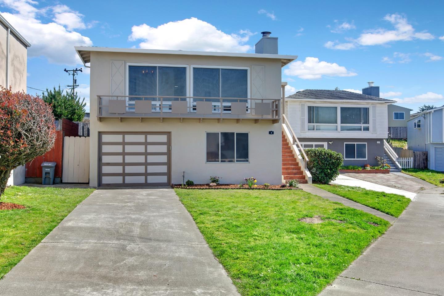 Seabreeze Ct, Pacifica, CA 94044
