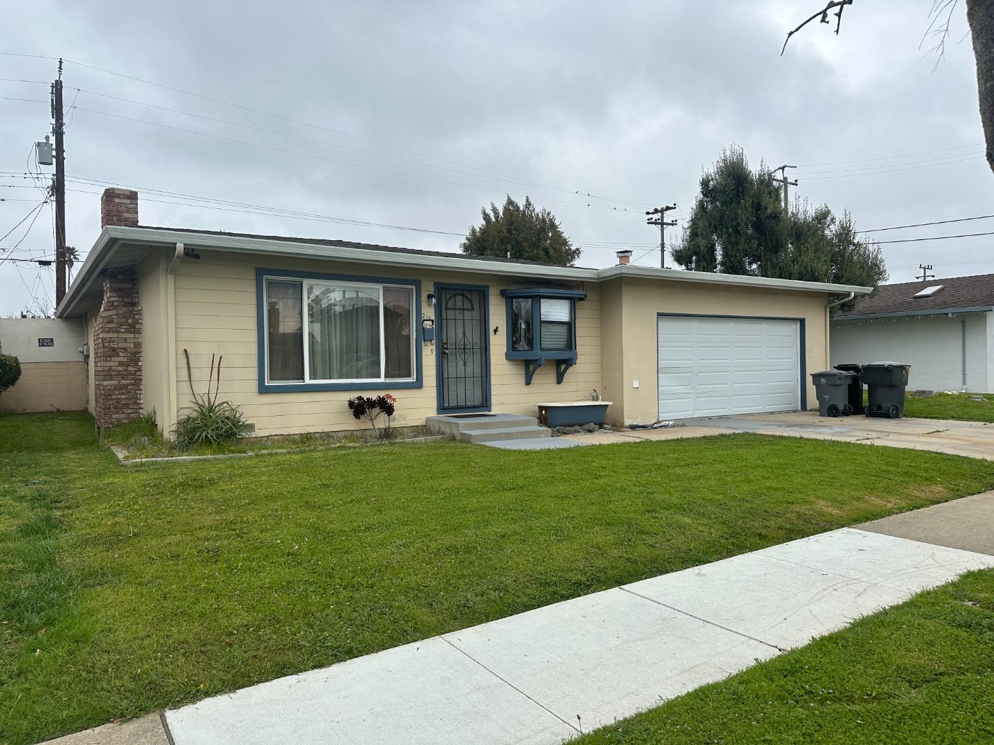 Crescent Way, Salinas, CA 93906