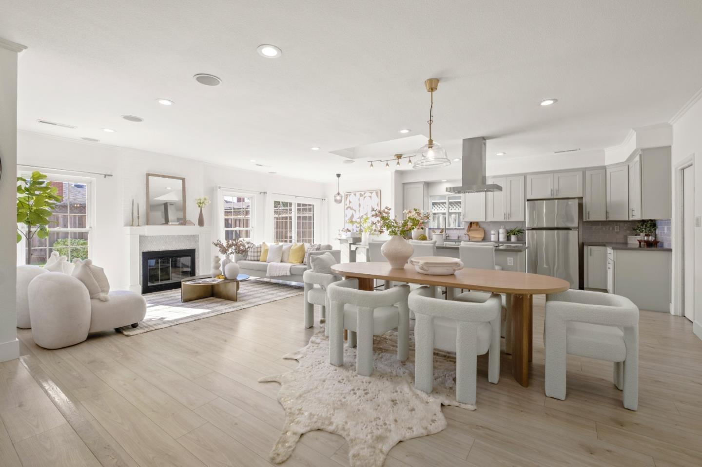 Rochelle Ave, Newark, CA 94560