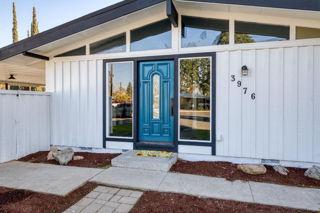 N Drexel Ave, Fresno, CA 93726