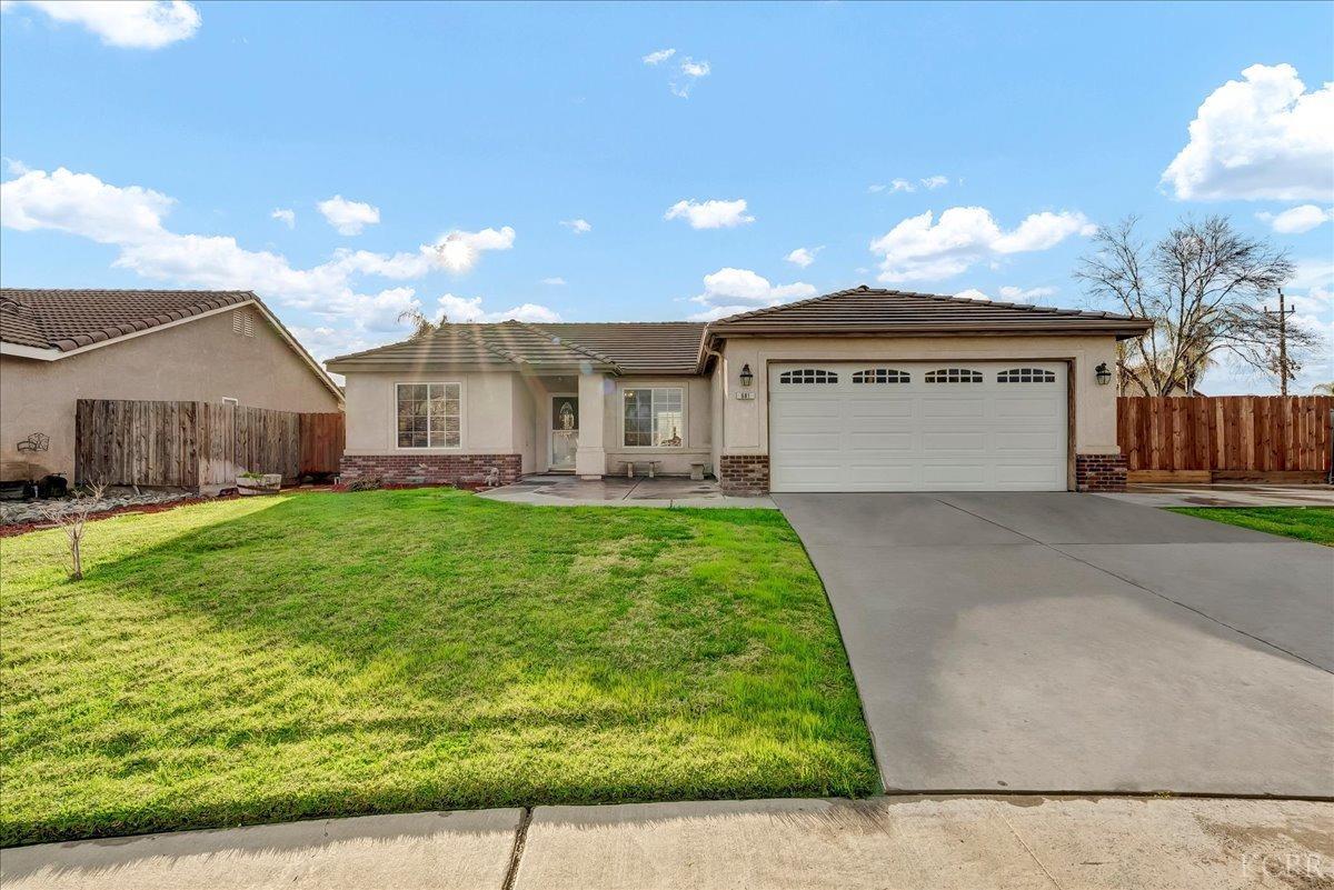 Sandcastle Ave, Lemoore, CA 93245