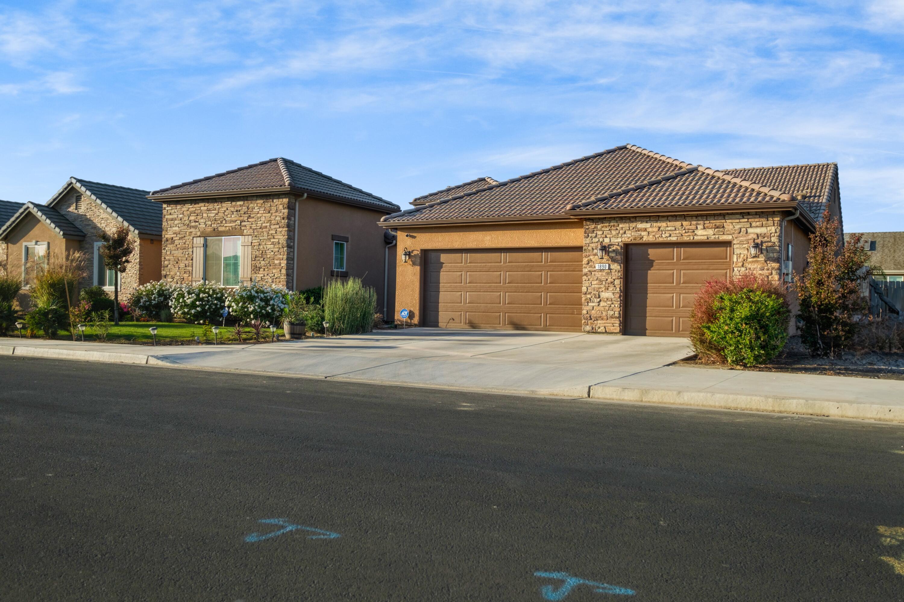 Tamworth Ave, Tulare, CA 93274