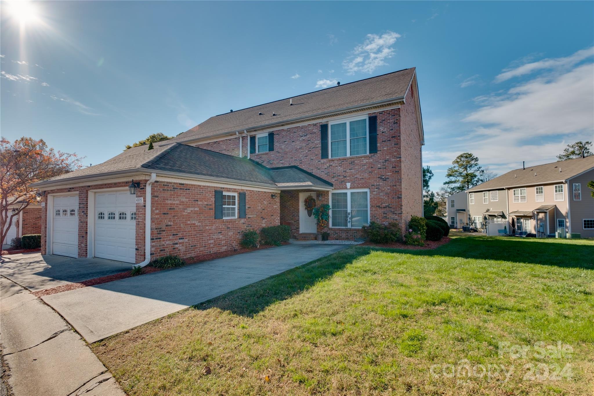 Laurel Hill Ln, Charlotte, NC 28217