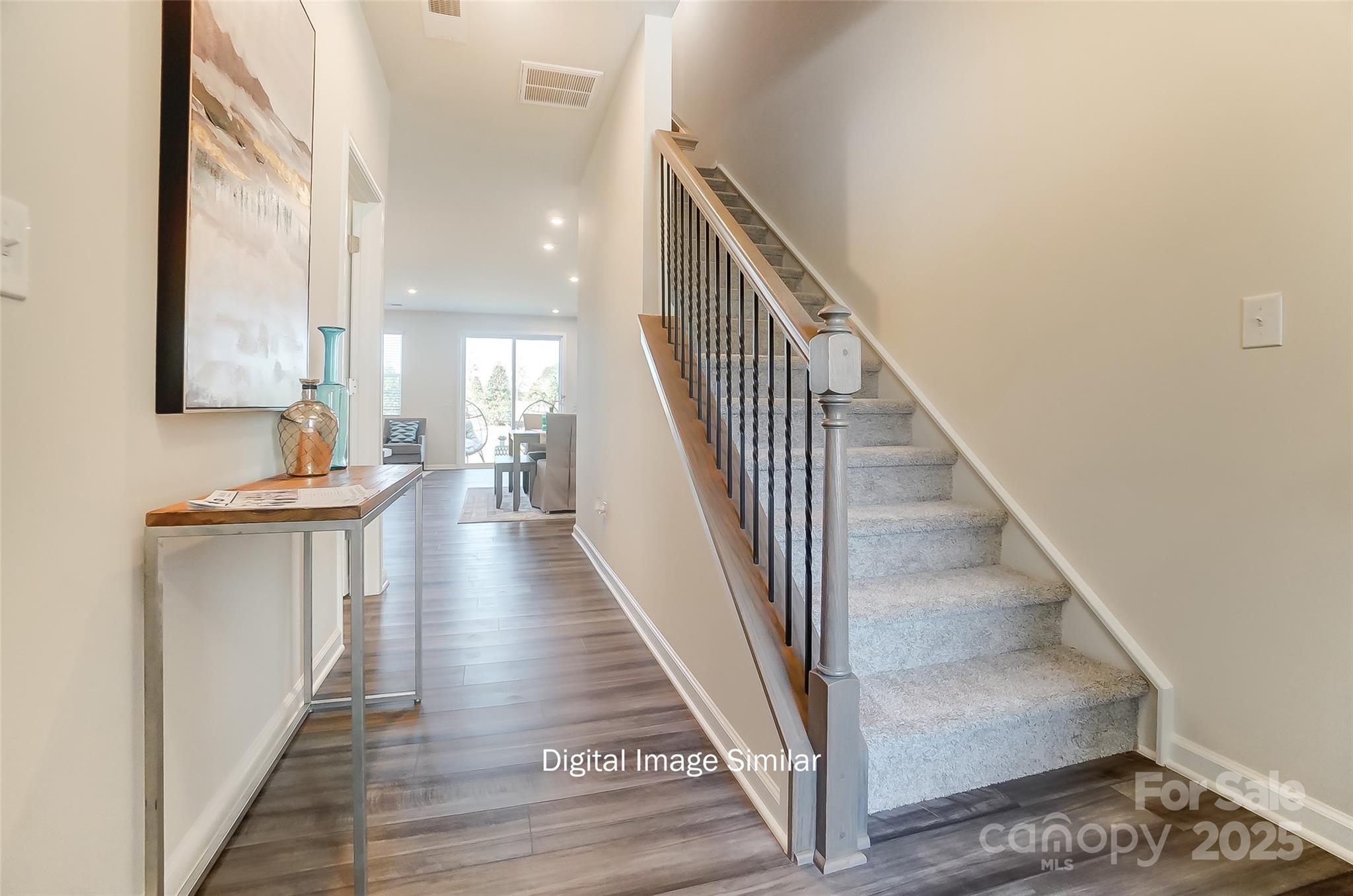 Mallow Crossing Ln, Charlotte, NC 28213