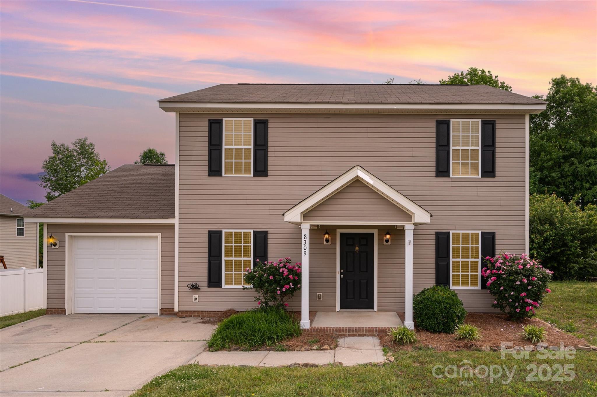 Knapp Ct, Locust, NC 28097