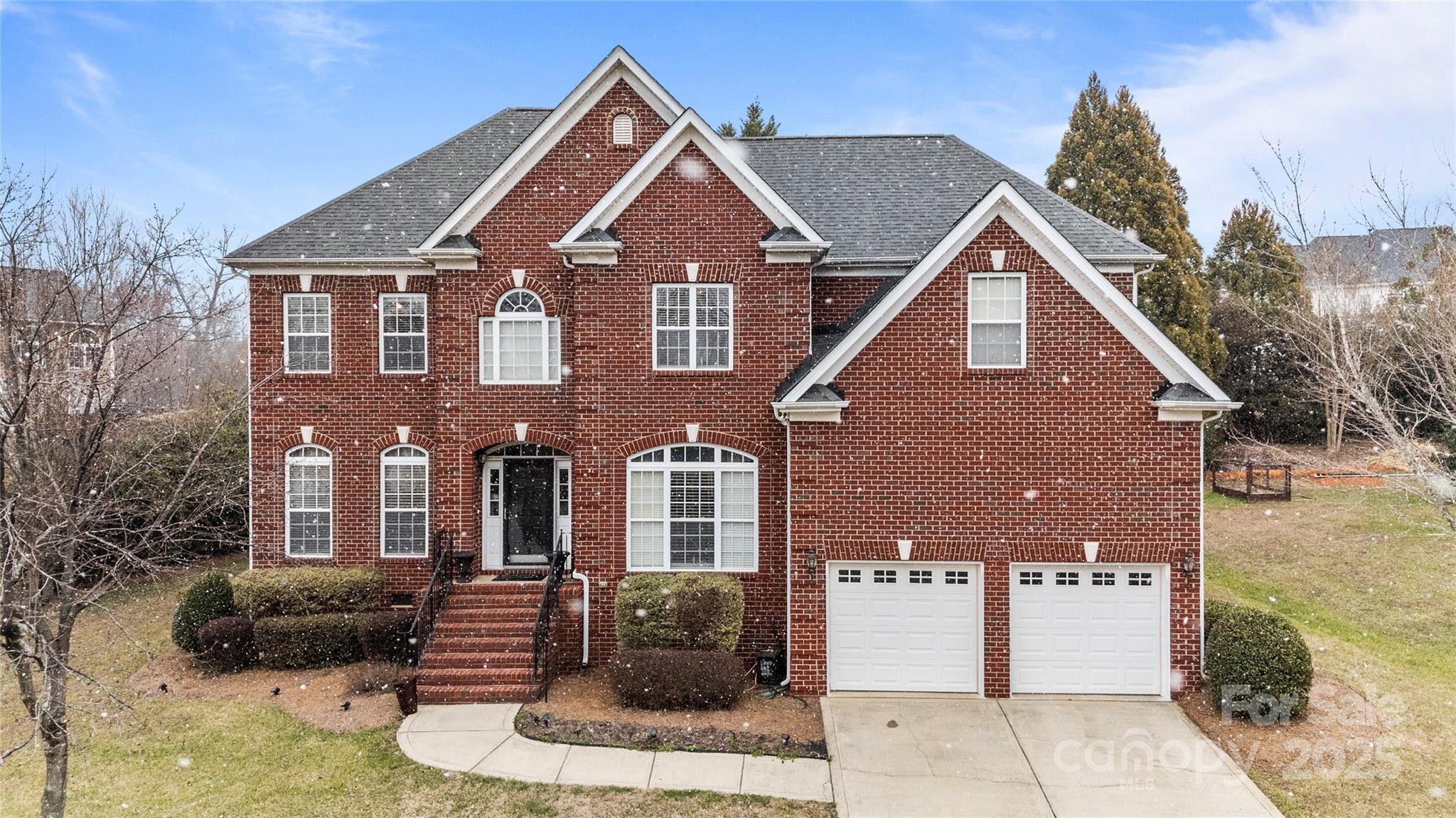 Purple Dawn Dr, Charlotte, NC 28213