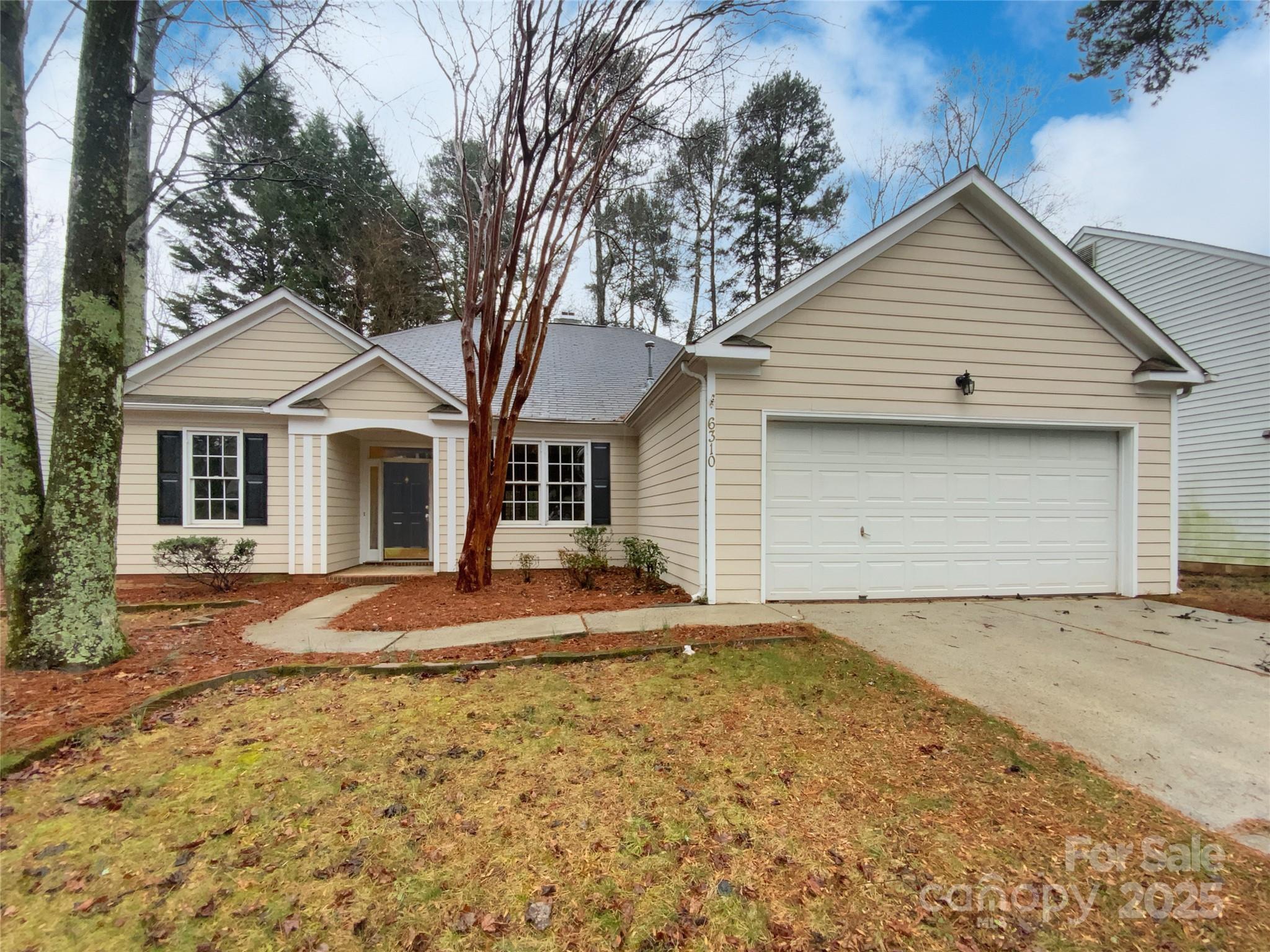 Lily Pad Ct, Charlotte, NC 28262
