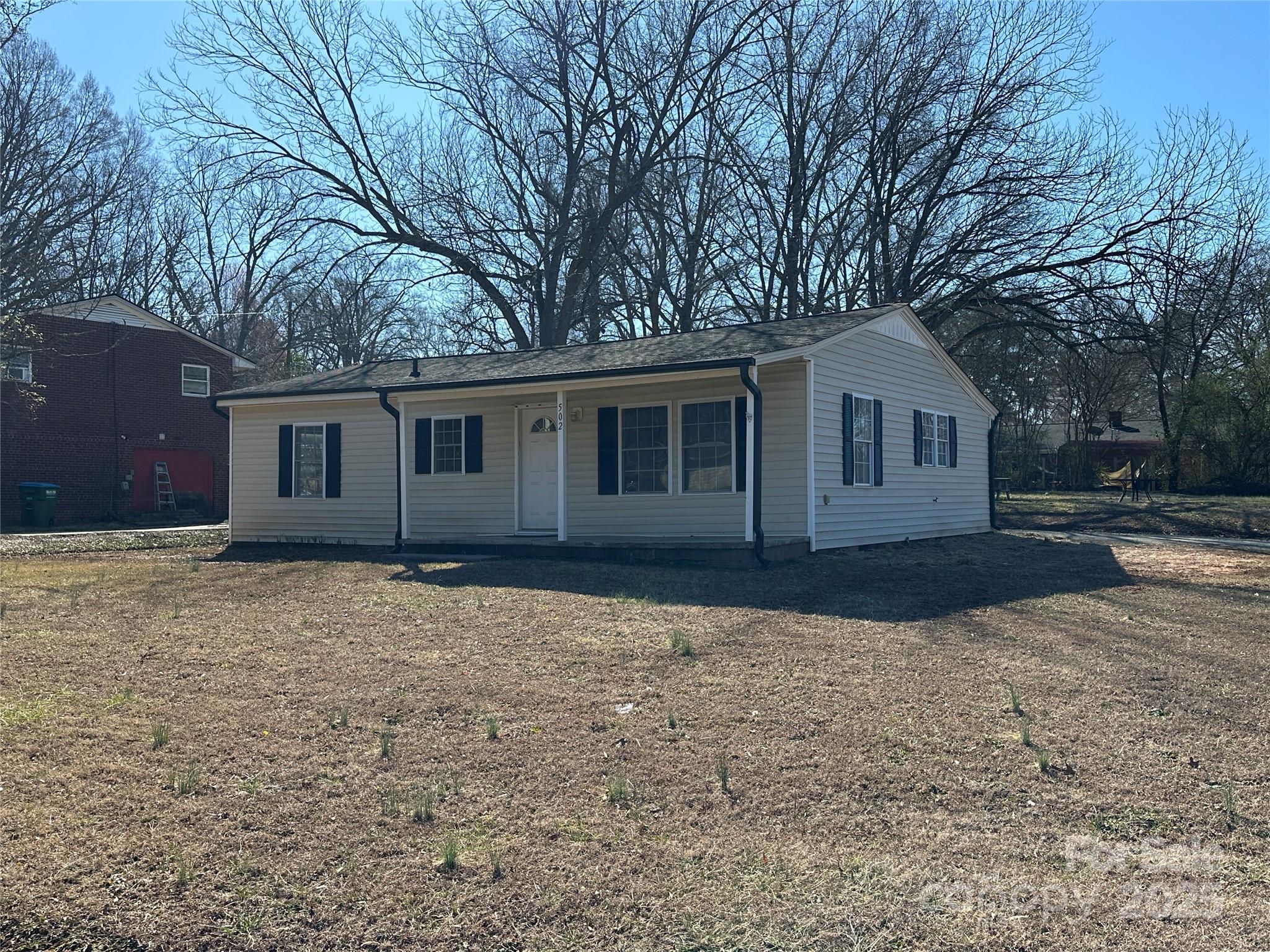 E Maine Ave, Bessemer City, NC 28016