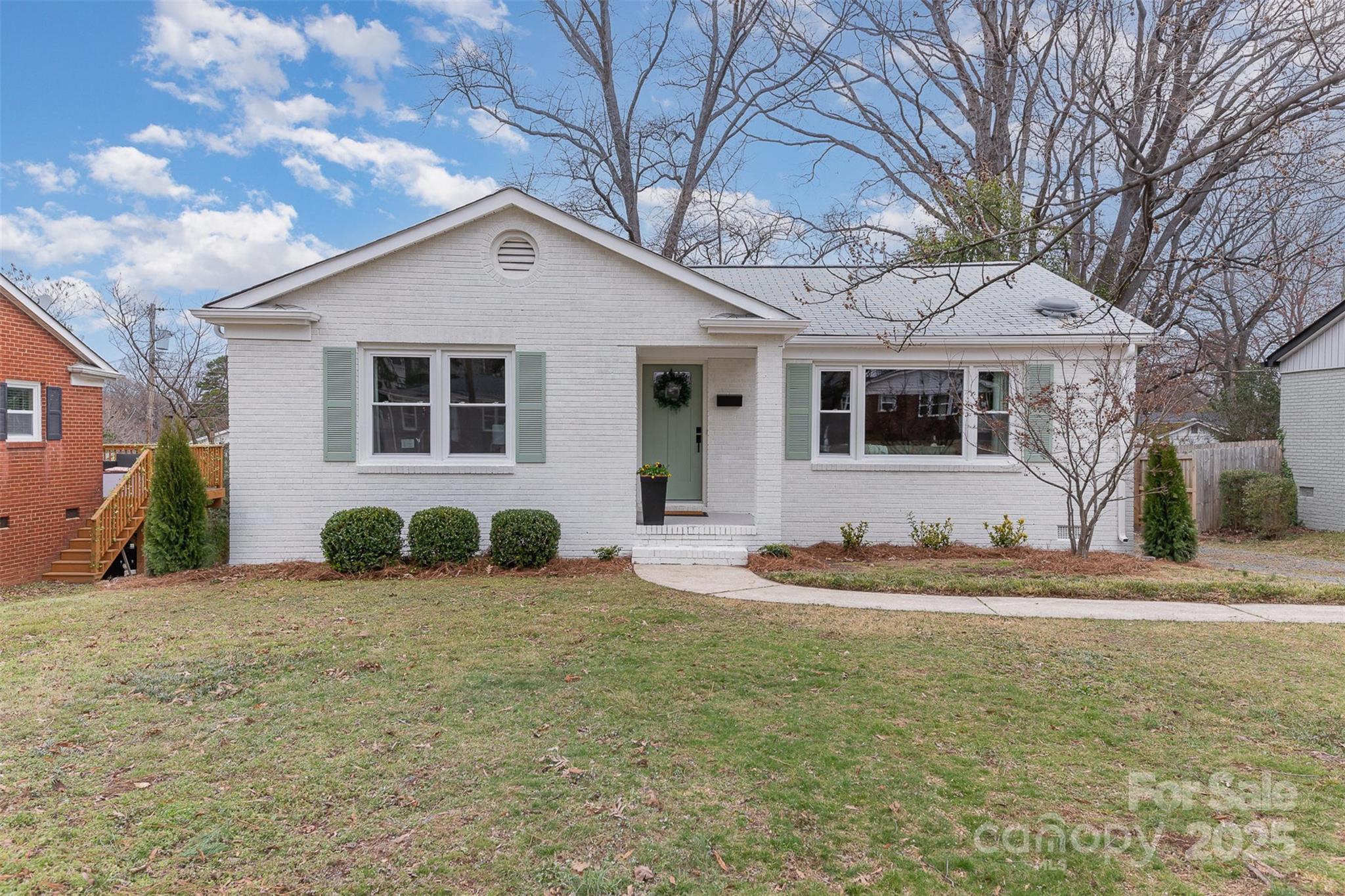 Meredith Ave, Charlotte, NC 28208