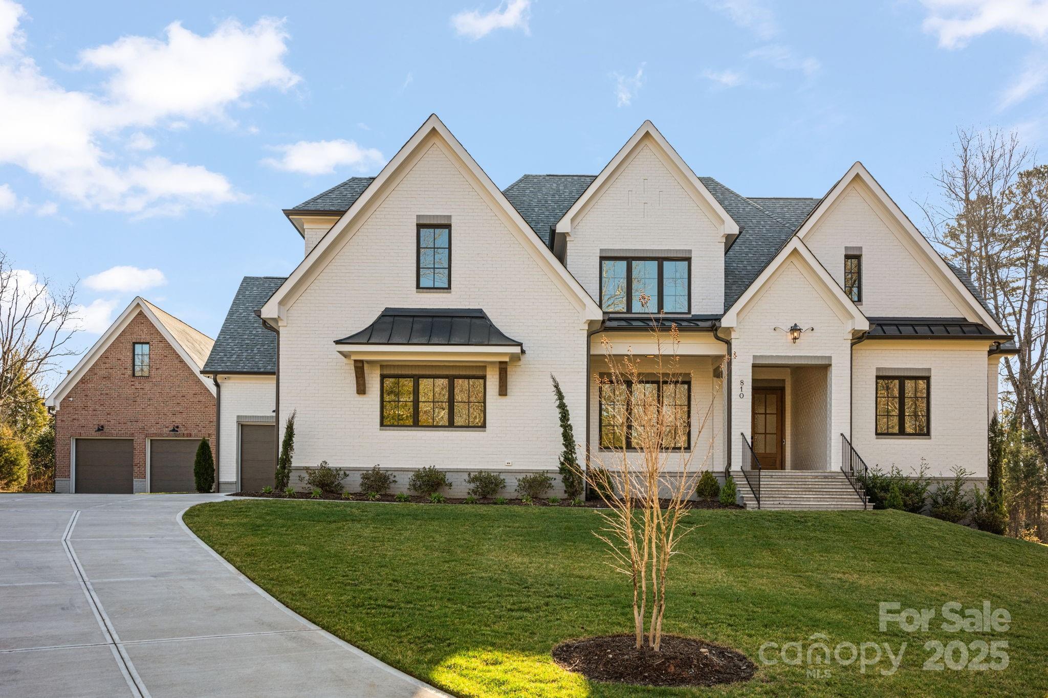 Martingale Ln, Davidson, NC 28036