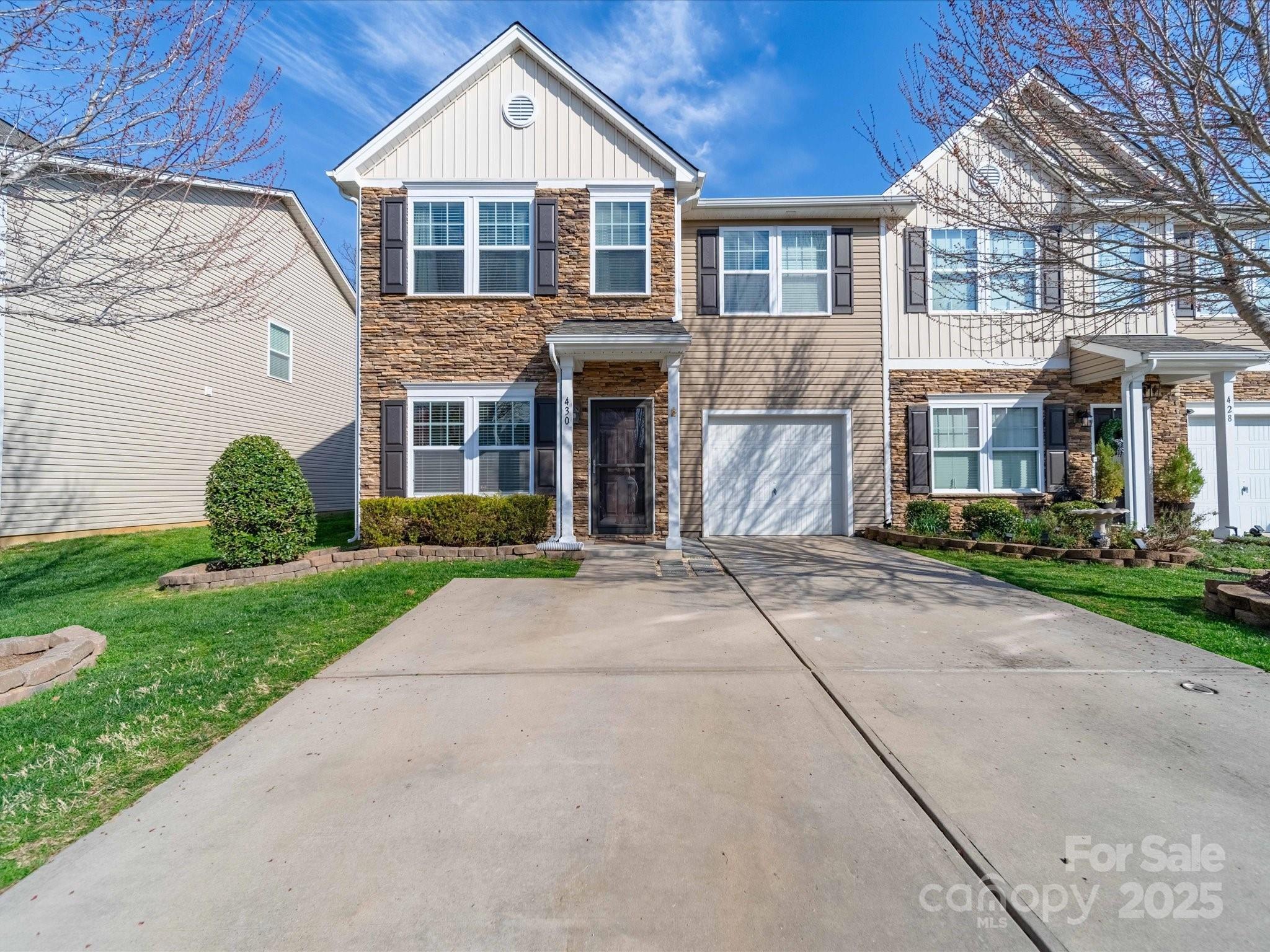 Battery Cir, Clover, SC 29710