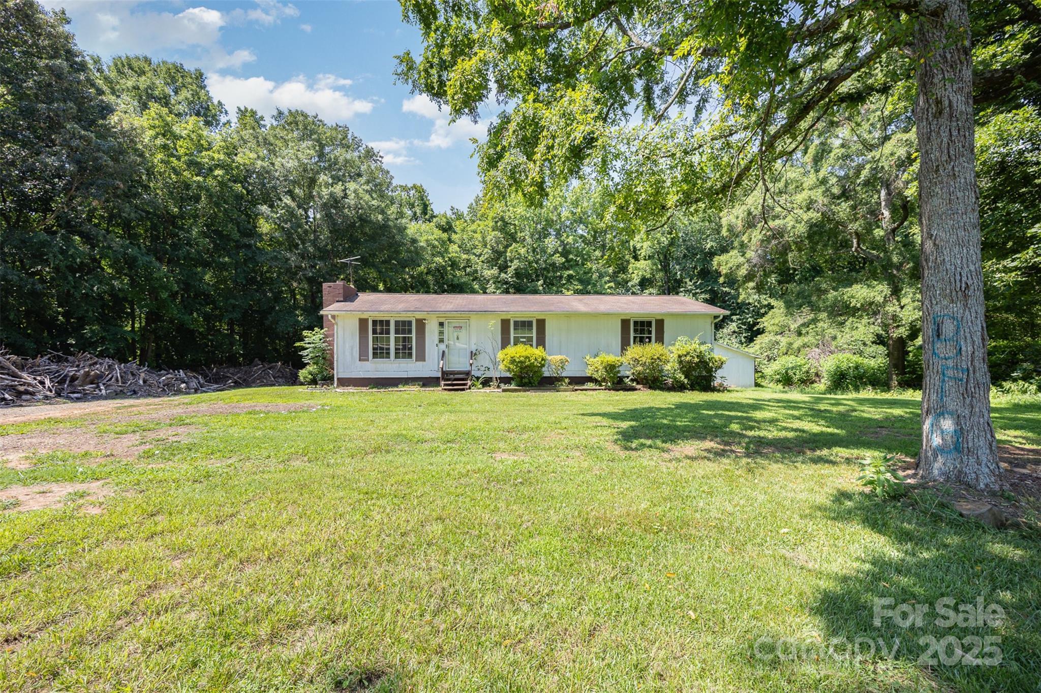 Long Ferry Rd, Salisbury, NC 28146