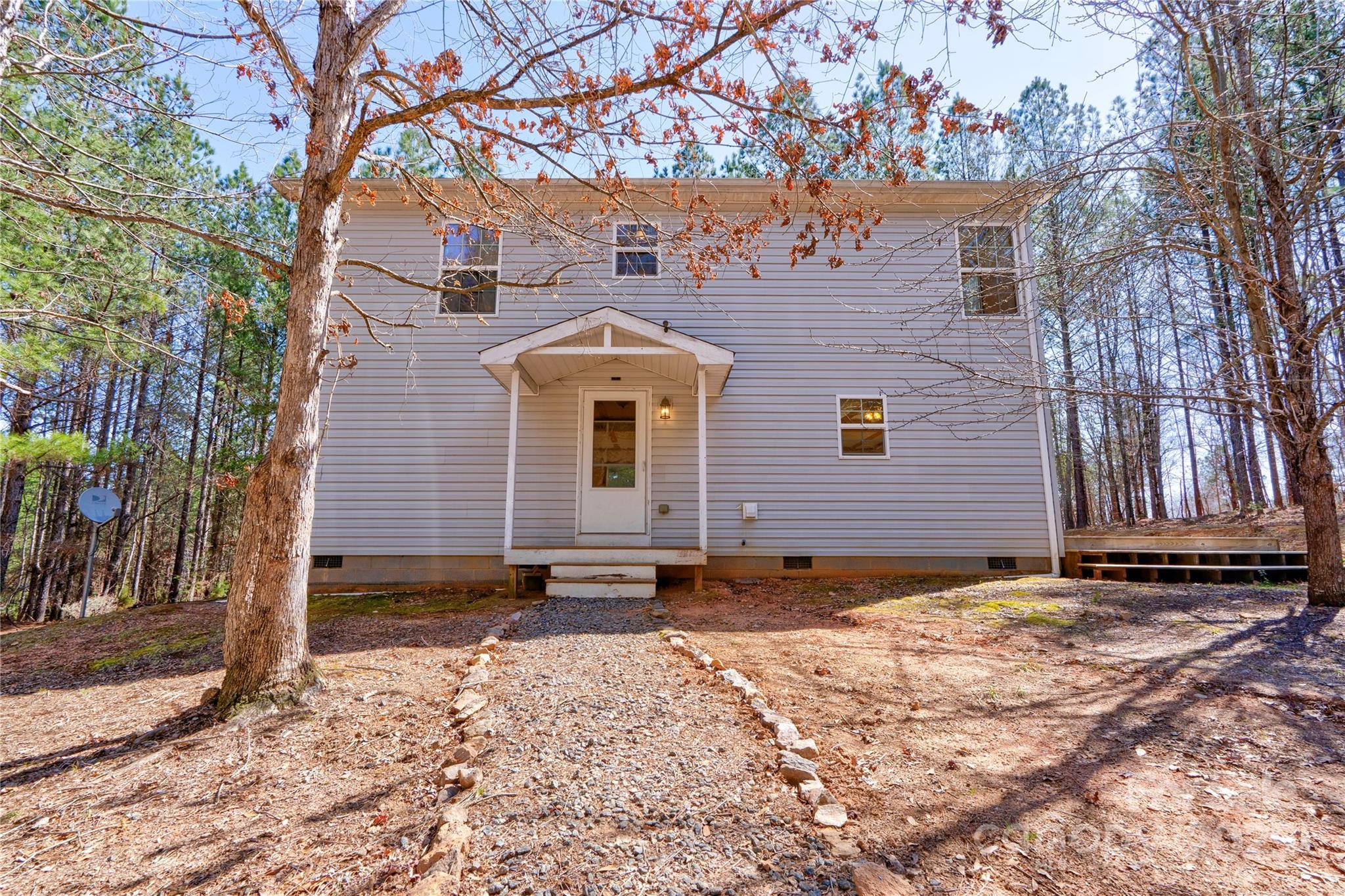 Dills Rd, Rutherfordton, NC 28139