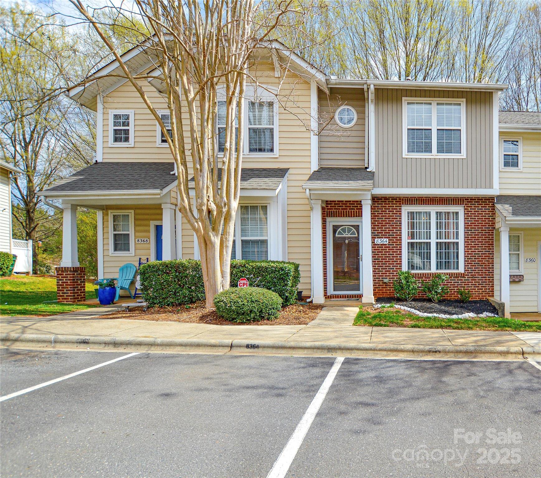 Chaceview Ct, Charlotte, NC 28269