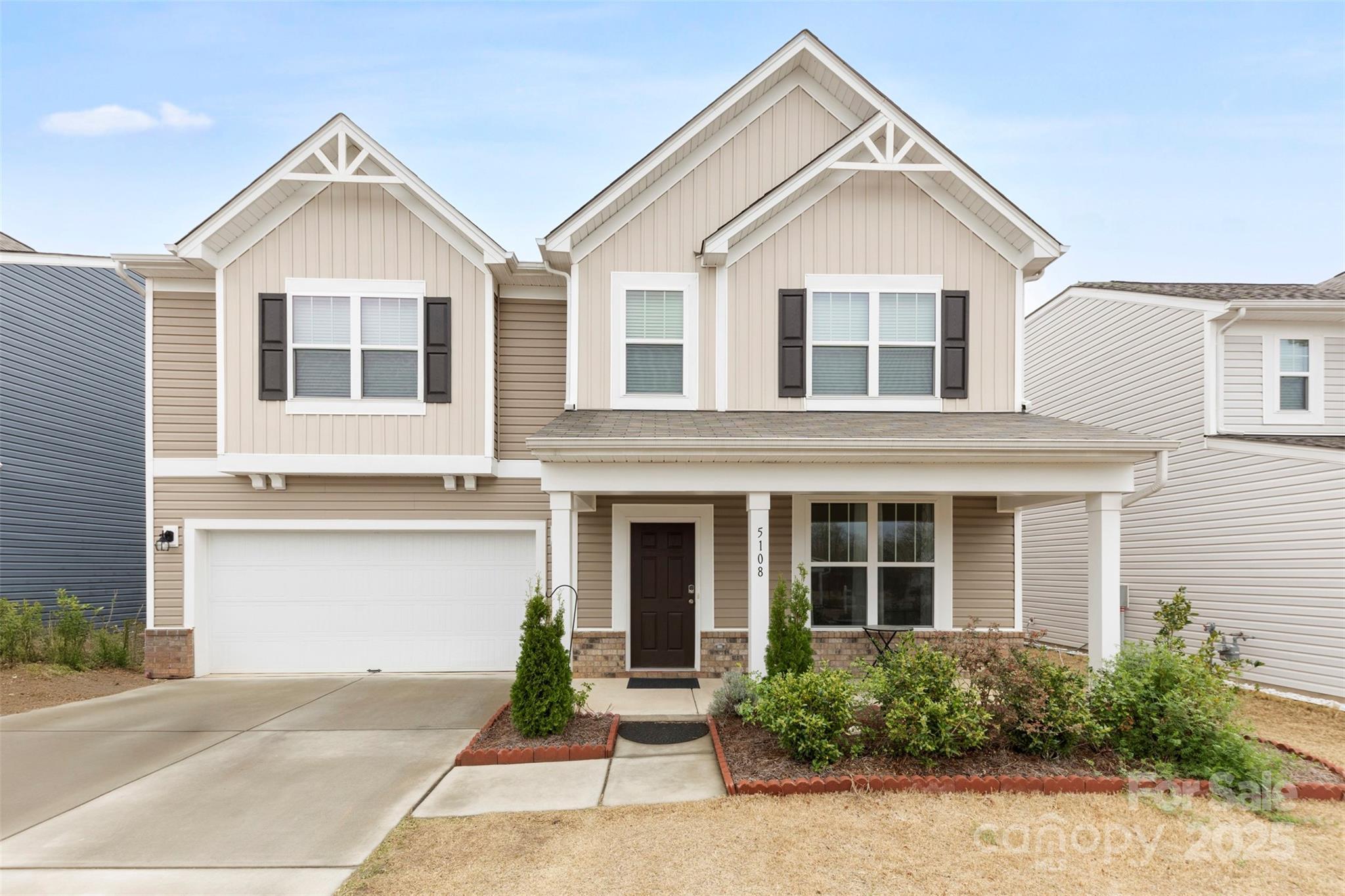 Puclerton Dr, Charlotte, NC 28215
