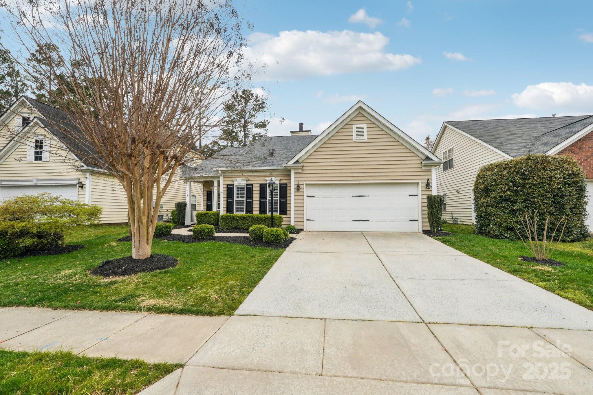 Falls Lake Dr, Charlotte, NC 28270