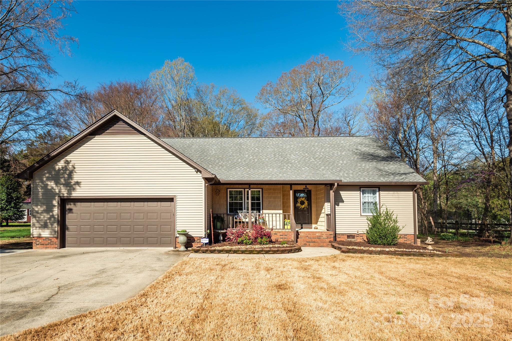 Scarlet Oak Ct, Harrisburg, NC 28075