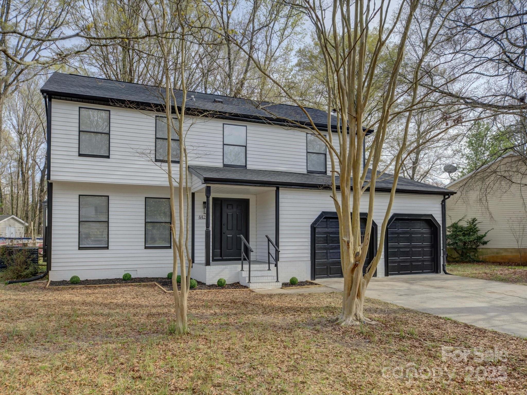 Gaynelle Dr, Charlotte, NC 28215