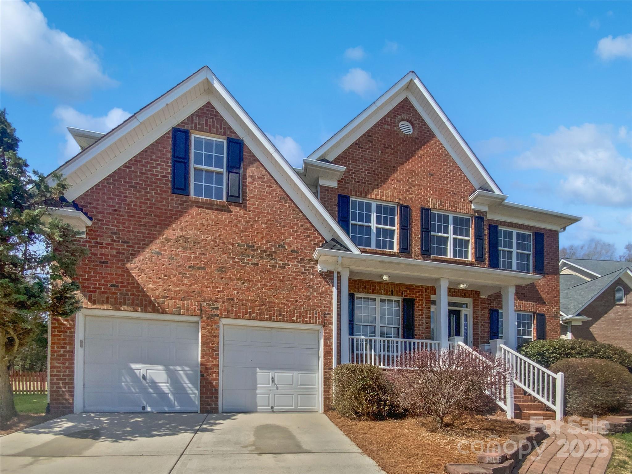 Alnwick Ct, Charlotte, NC 28262