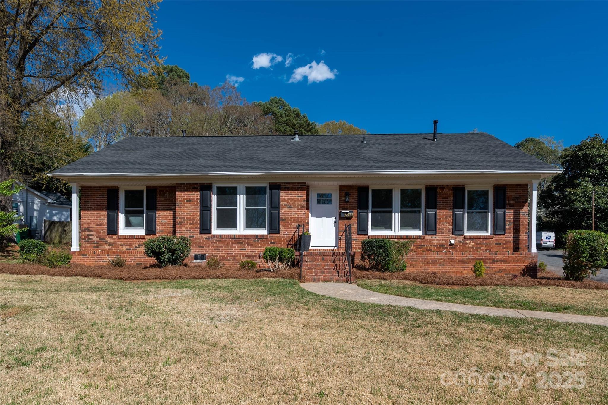 Candlewood Dr, Charlotte, NC 28210