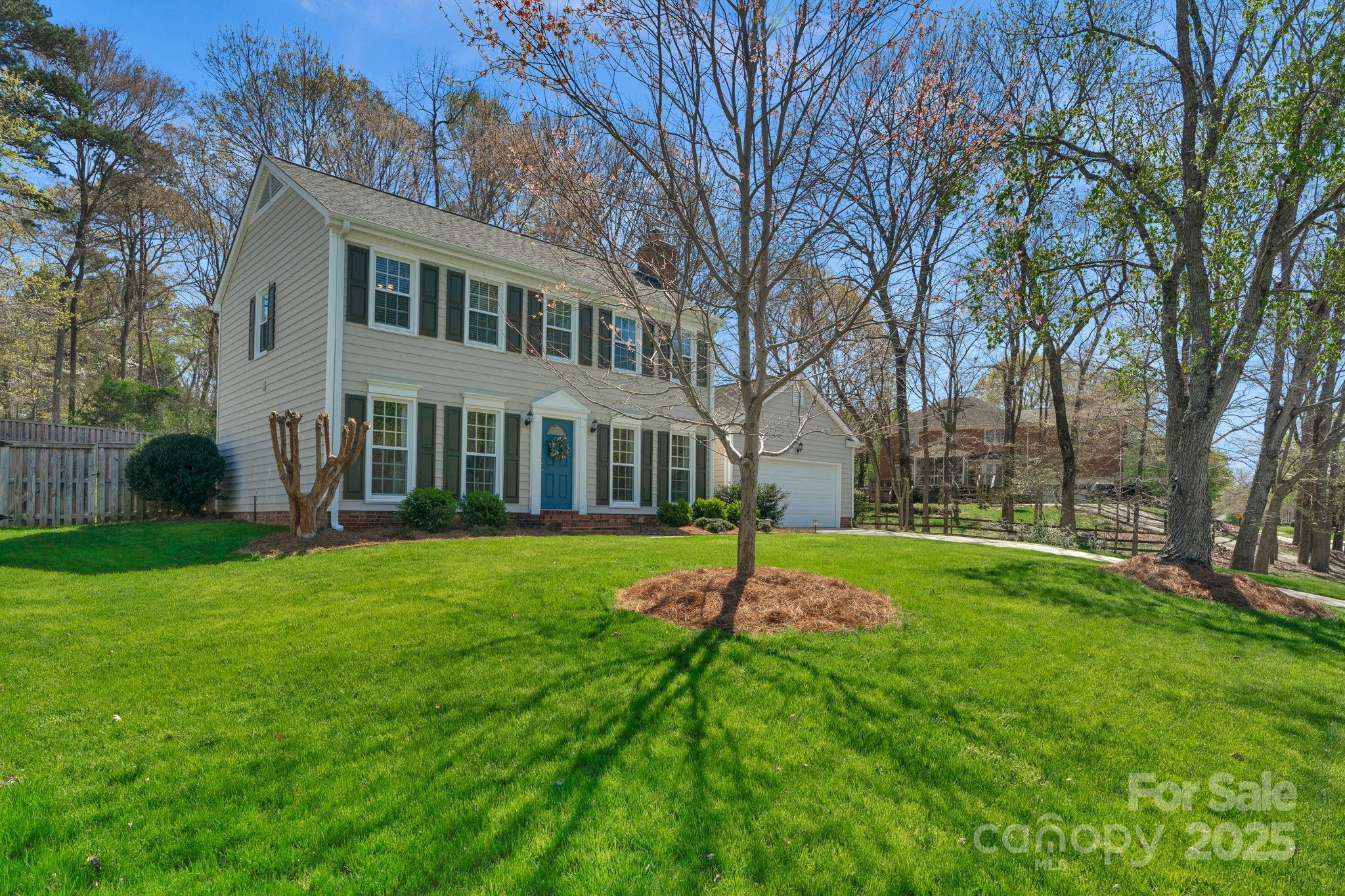 Stanhope Ln, Matthews, NC 28105