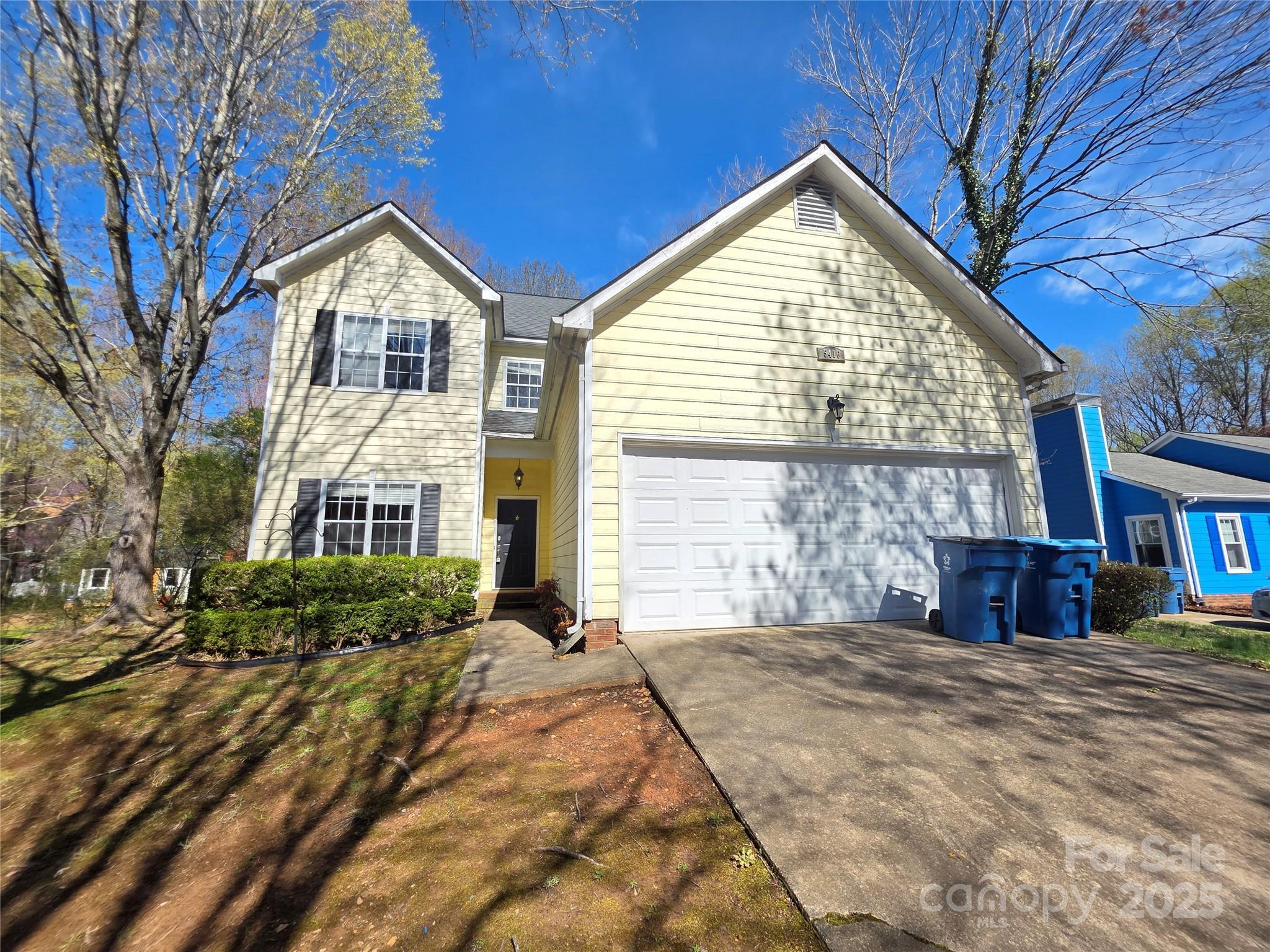 River Falls Dr, Charlotte, NC 28215