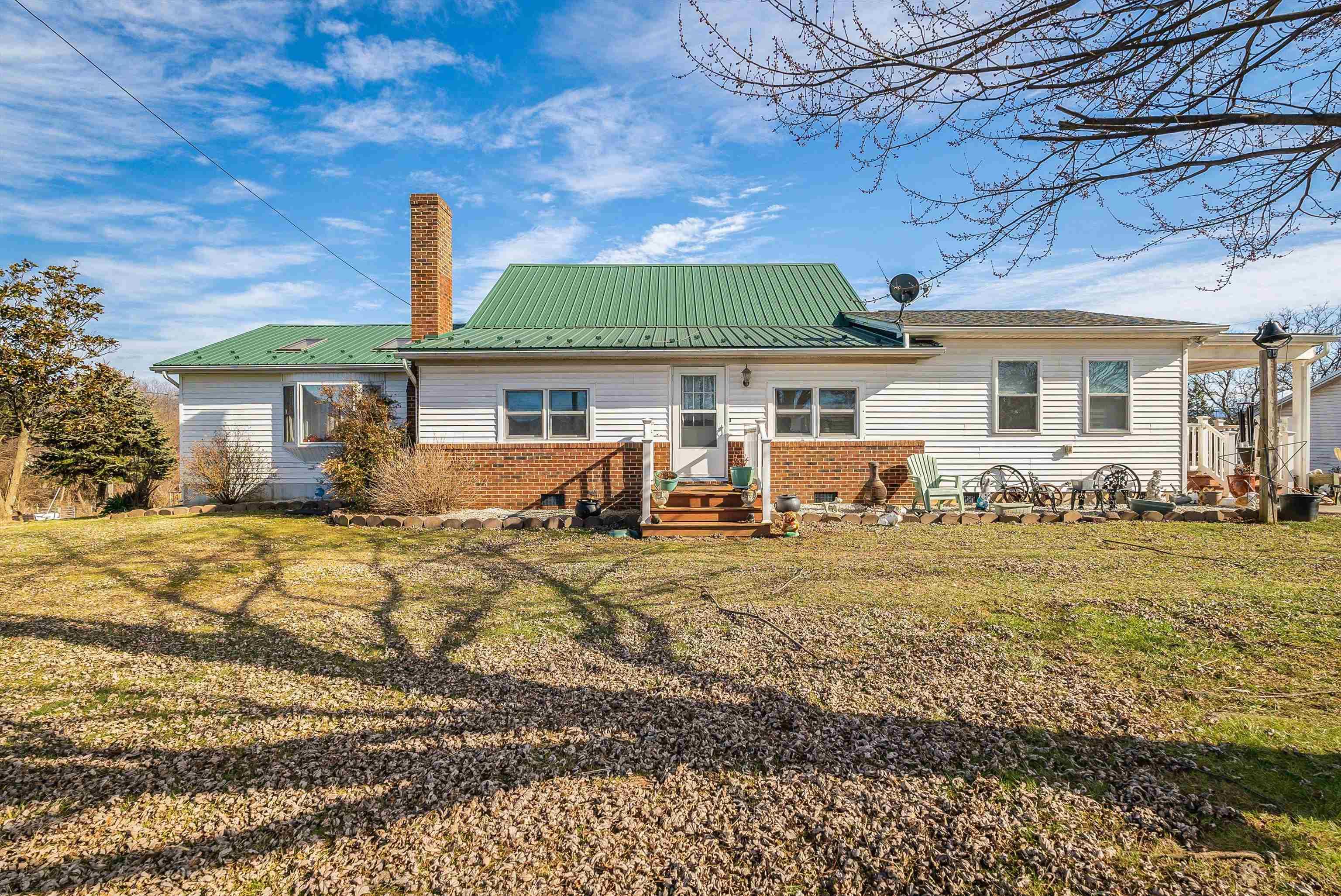 Phillips Store Rd, Broadway, VA 22815