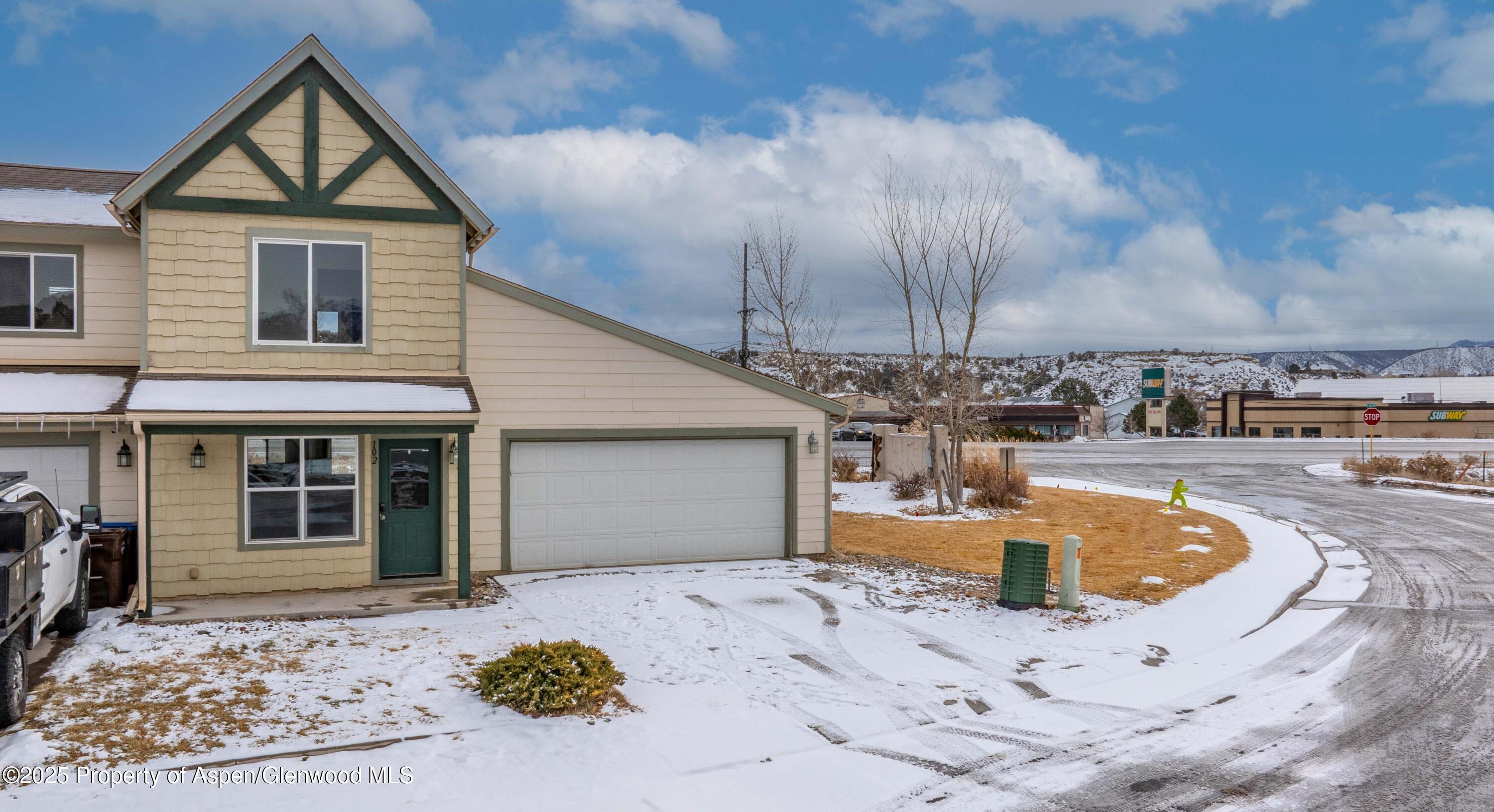 W 26th St, Rifle, CO 81650
