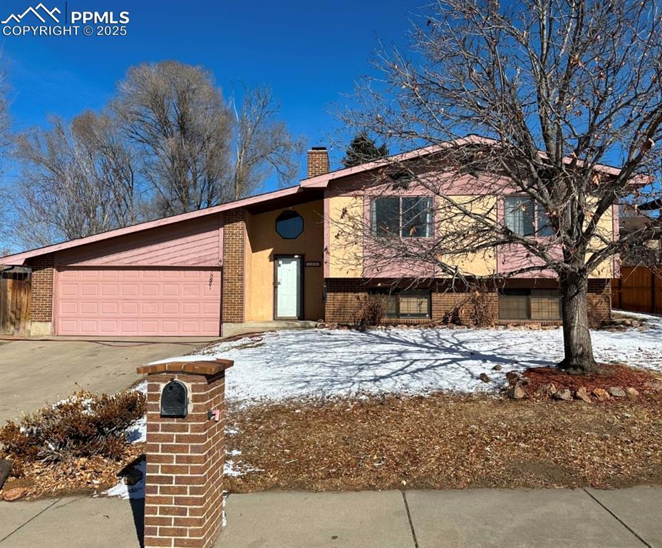 Dawnridge Dr, Colorado Springs, CO 80915