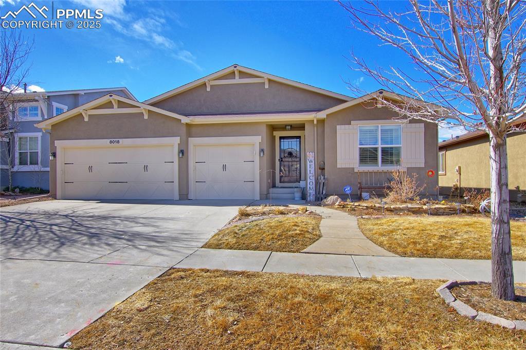 Mount Huron Trl, Colorado Springs, CO 80924