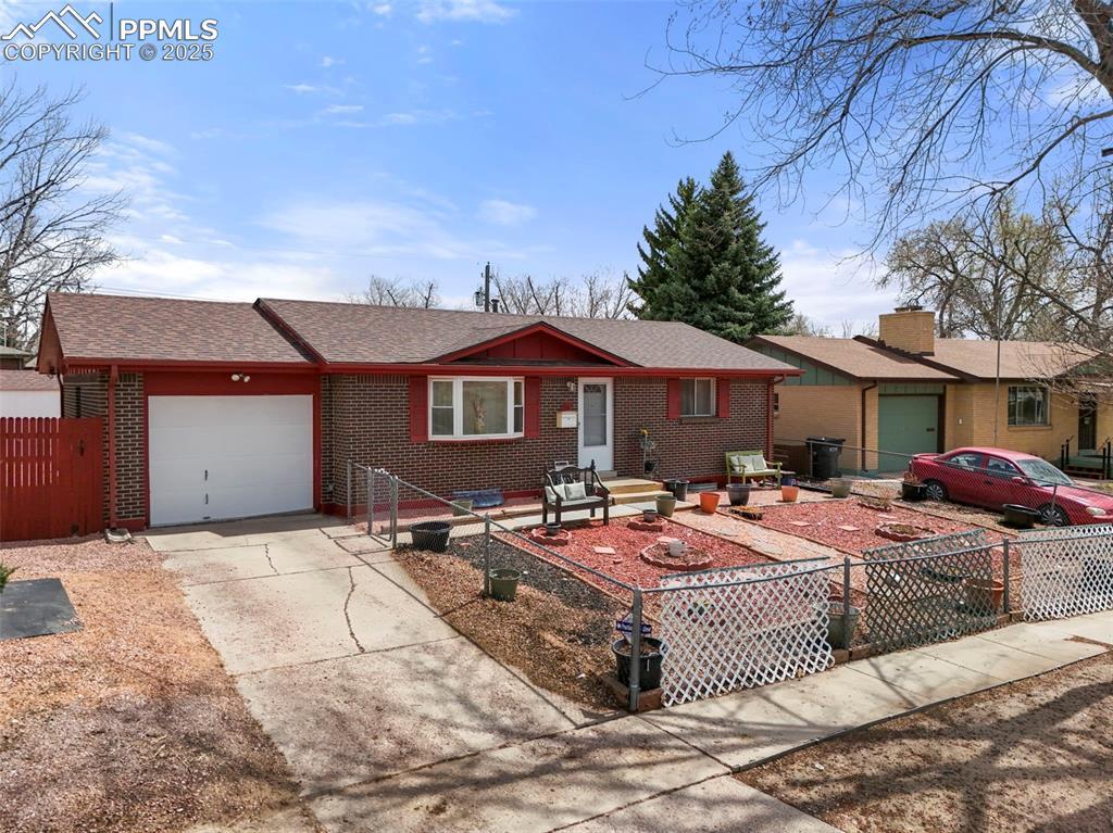 N Roosevelt St, Colorado Springs, CO 80909