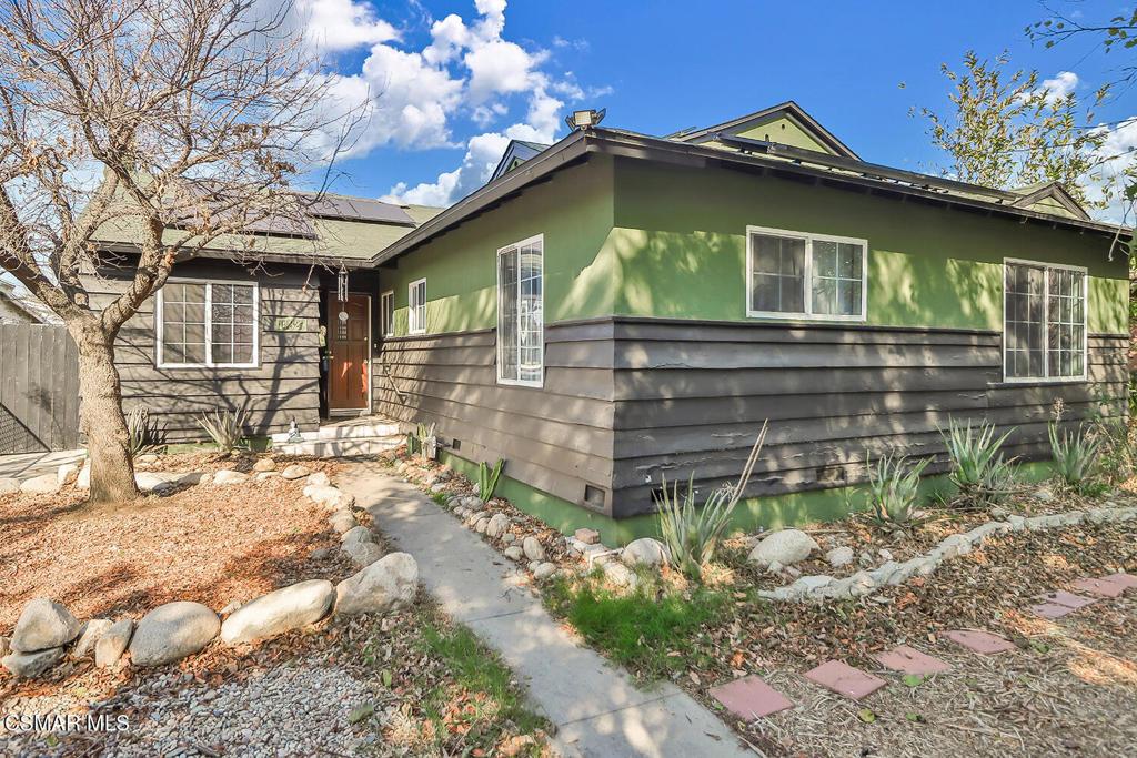Saticoy St, Van Nuys, CA 91405