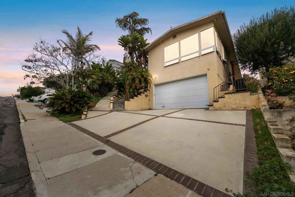 Garrison St, San Diego, CA 92106