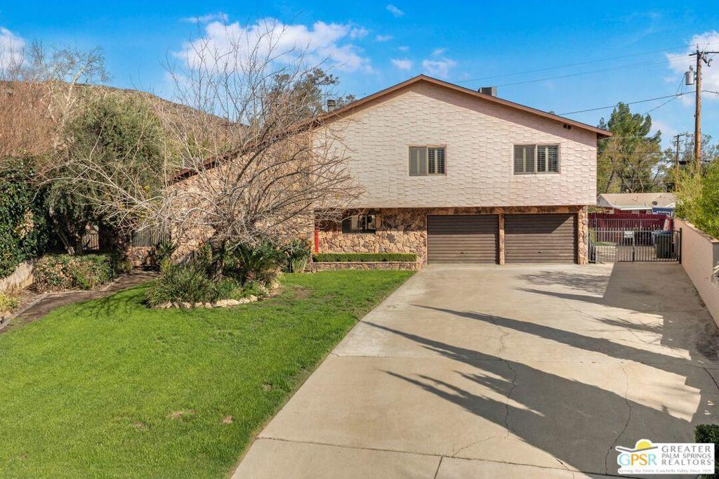 Bartlett Dr, San Bernardino, CA 92407