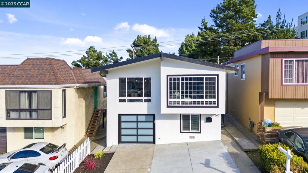 Saint Francis Blvd, Daly City, CA 94015