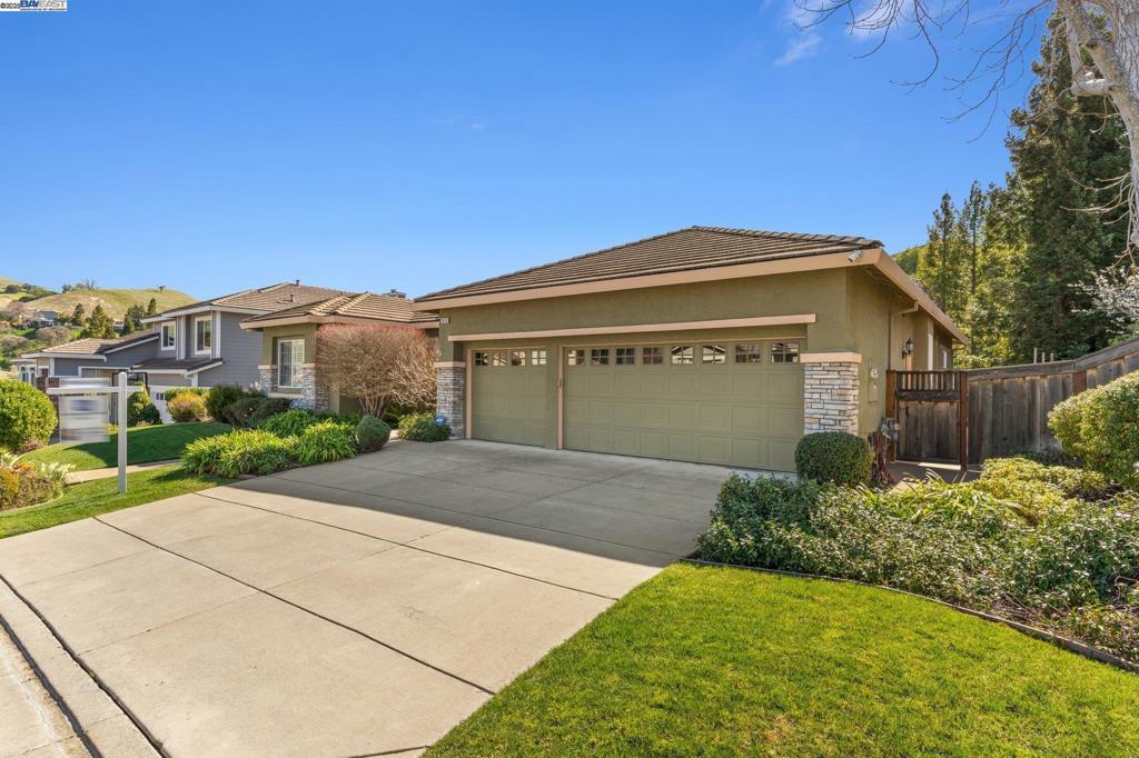 Kelok Way, Clayton, CA 94517