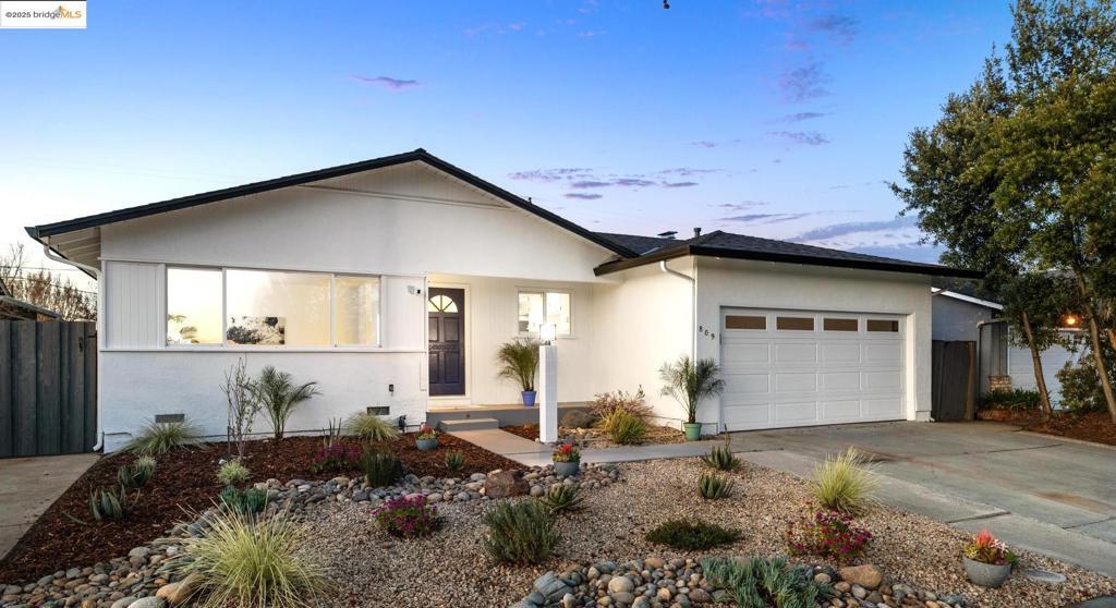 Fife Way, Sunnyvale, CA 94087