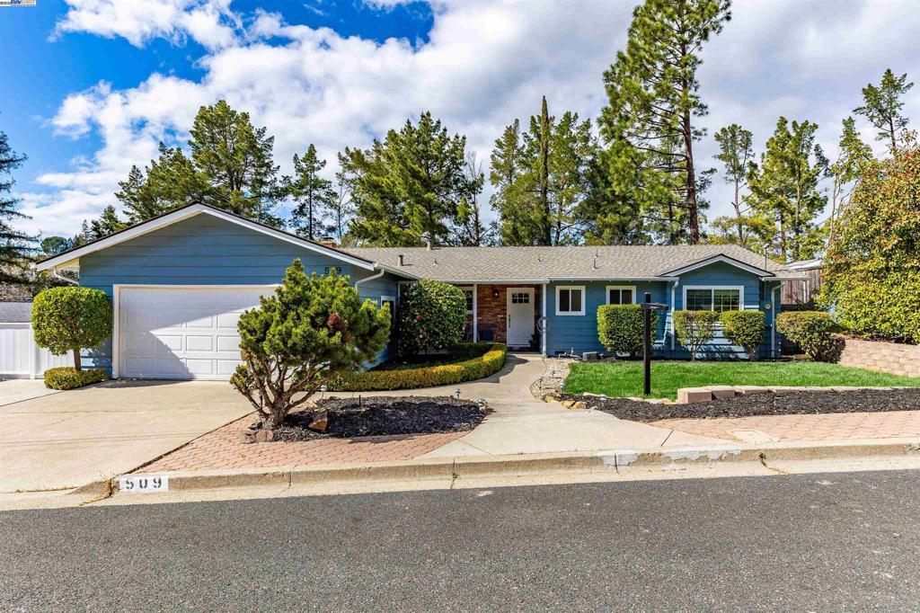 Wilbur Dr, Pleasant Hill, CA 94523