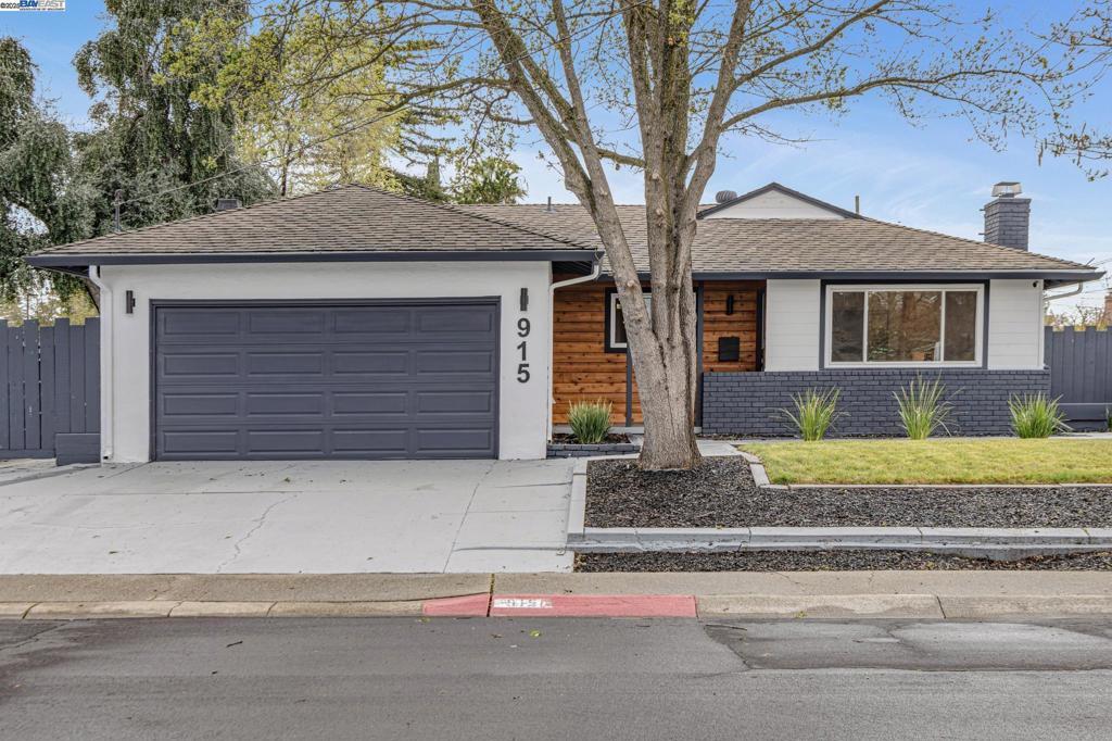 Honora Ave, Concord, CA 94518